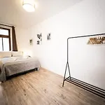 Apartamento ⋙ Stilvolle Mit 2 Schlafzimmern & Balkon ⋘ Leipzig