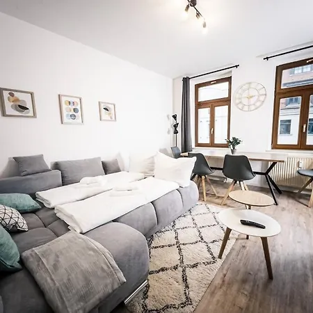 ⋙ Stilvolle Mit 2 Schlafzimmern & Balkon ⋘ * Лейпциг