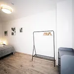 Apartmán ⋙ Stilvolle Mit 2 Schlafzimmern & Balkon ⋘