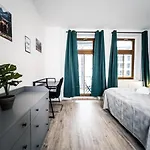 Apartmán ⋙ Stilvolle Mit 2 Schlafzimmern & Balkon ⋘ Lipsko