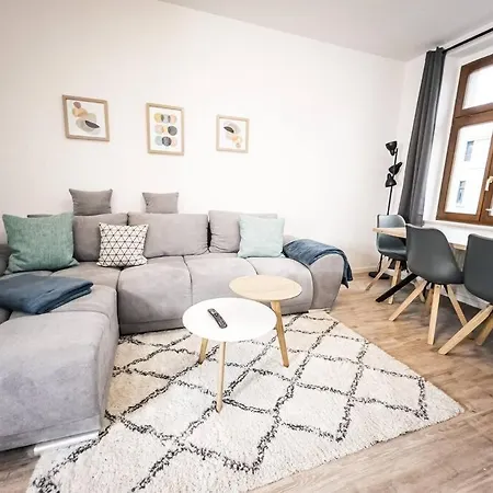 ⋙ Stilvolle Mit 2 Schlafzimmern & Balkon ⋘ * Leipzig