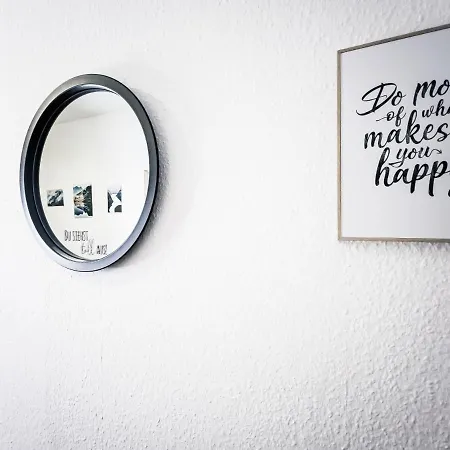 ⋙ Stilvolle Mit 2 Schlafzimmern & Balkon ⋘