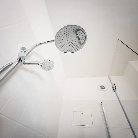 ⋙ Stilvolle Mit 2 Schlafzimmern & Balkon ⋘ Apartment *