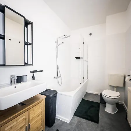⋙ Stilvolle Mit 2 Schlafzimmern & Balkon ⋘ Appartement Leipzig