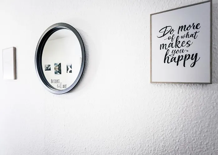 ⋙ Stilvolle Mit 2 Schlafzimmern & Balkon ⋘